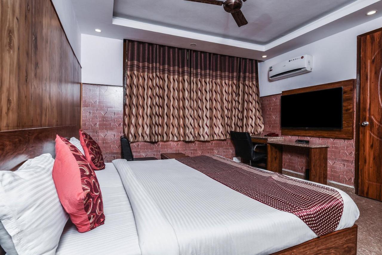 Hotel Dream Palace Laxmi Nagar New Delhi Exteriör bild