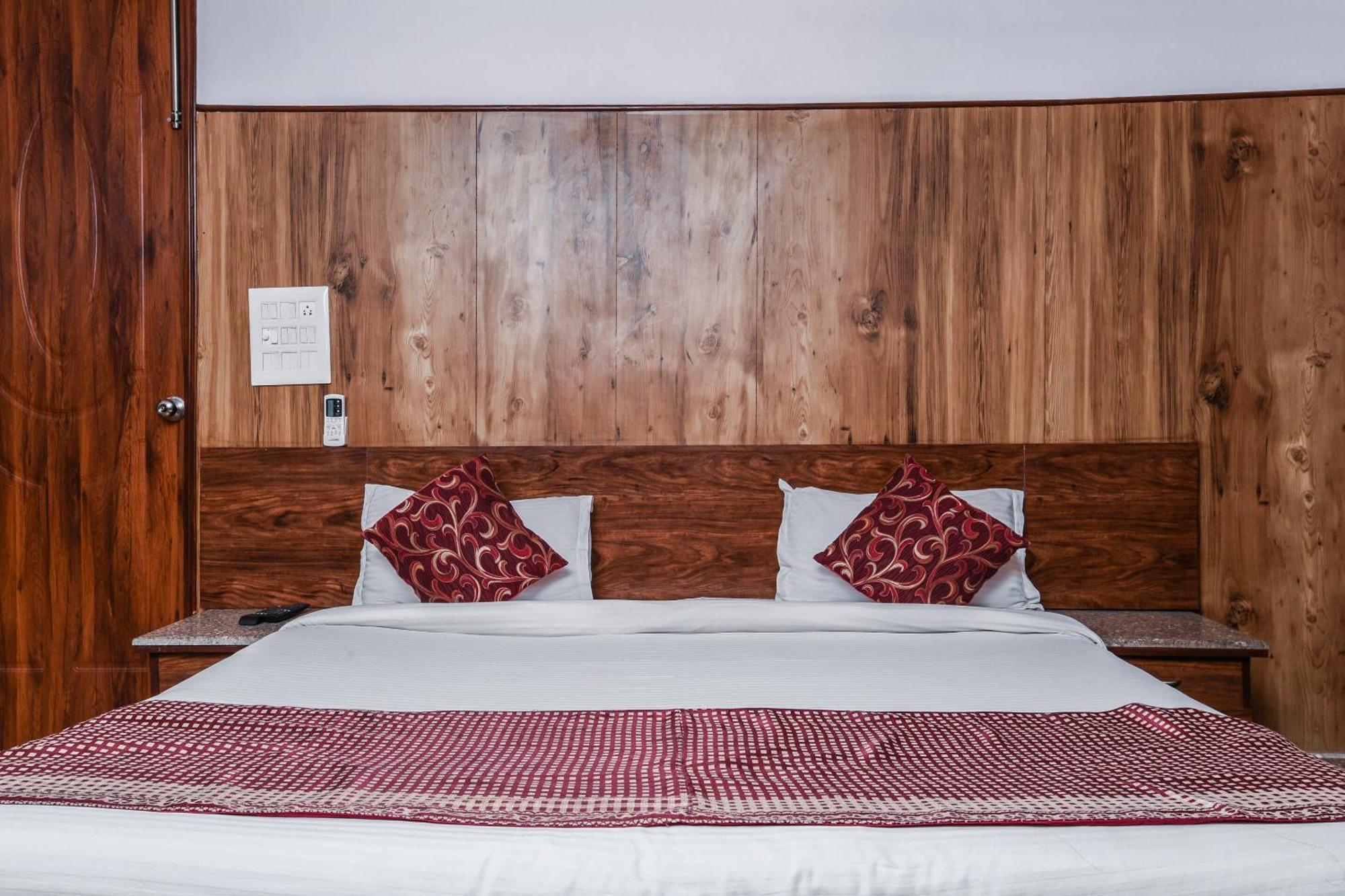 Hotel Dream Palace Laxmi Nagar New Delhi Exteriör bild